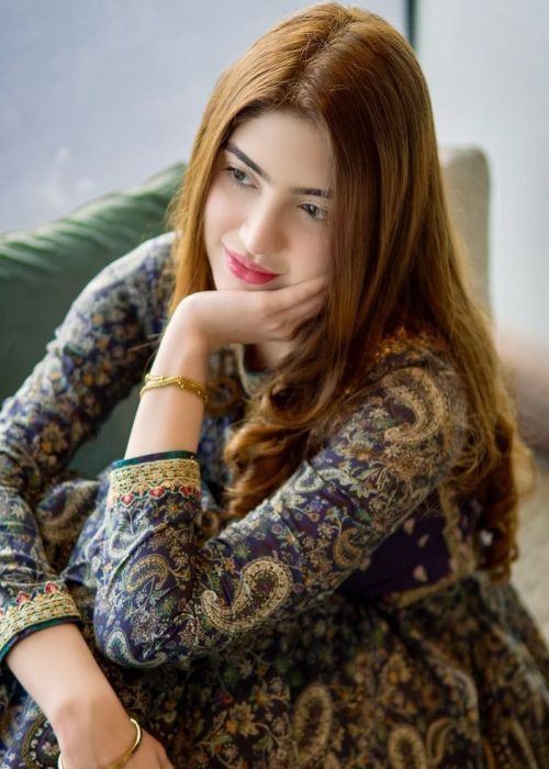 Escorts-in-karachi